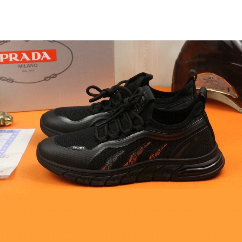 Pra*a casual shoes